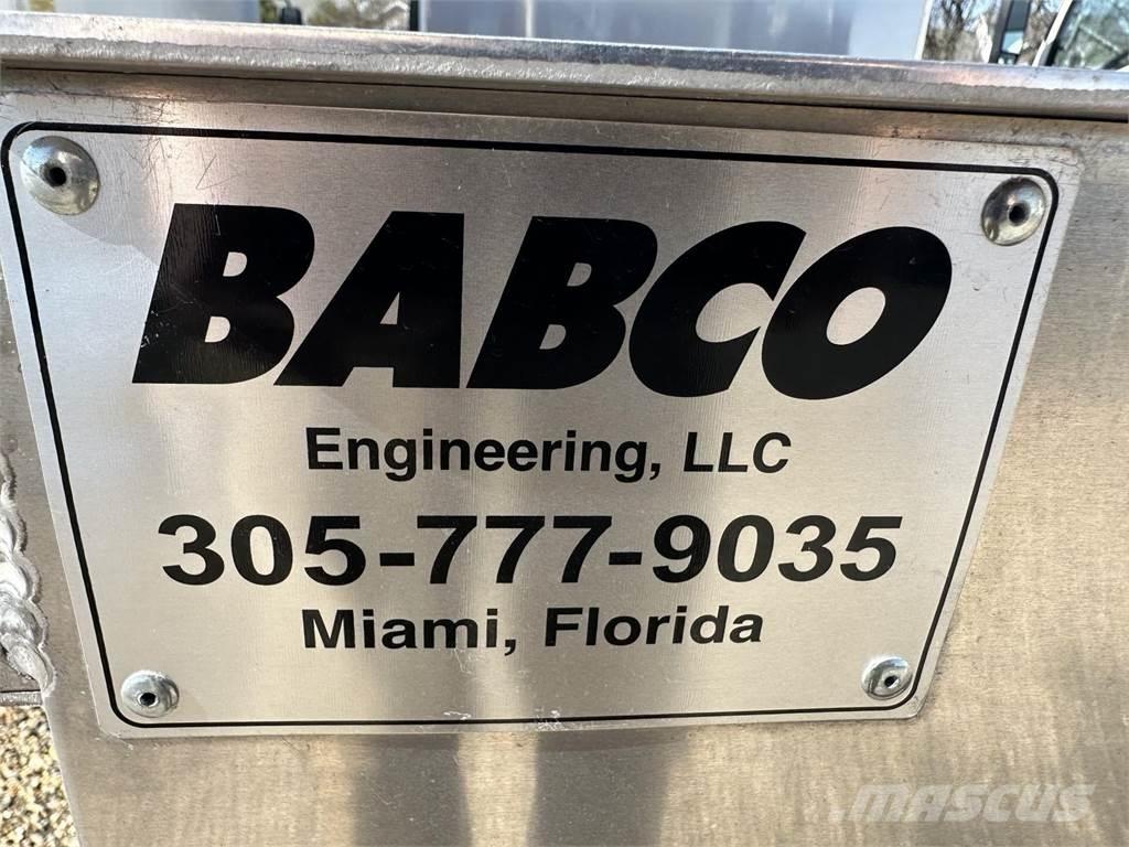  BABCO 14 Foot Autre camion