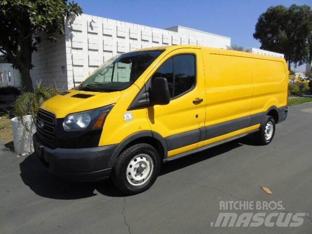 Ford TRANSIT 250 CAR Camion Fourgon