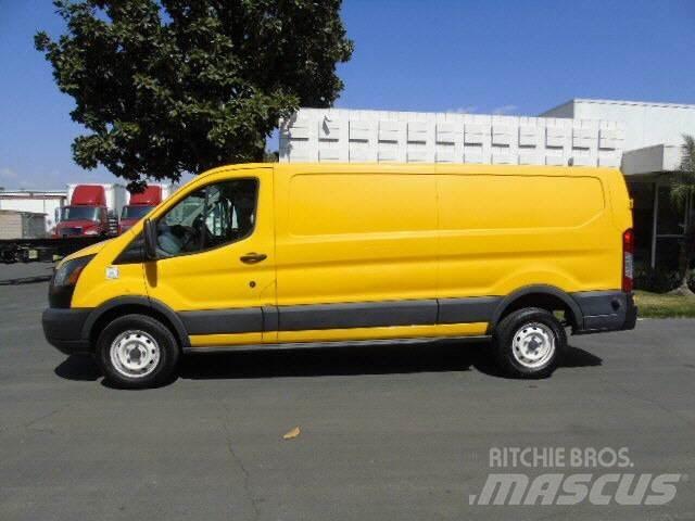 Ford TRANSIT 250 CAR Camion Fourgon