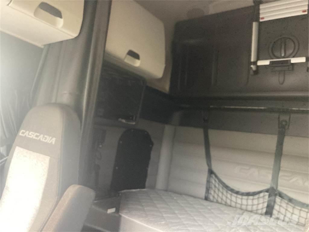 Freightliner  Tracteur routier