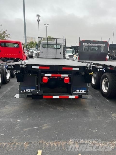 Freightliner M2 Châssis cabine