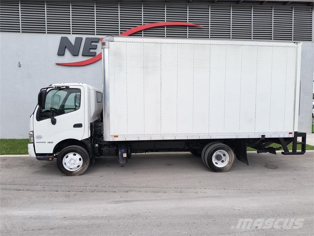 Hino 155 Camion Fourgon