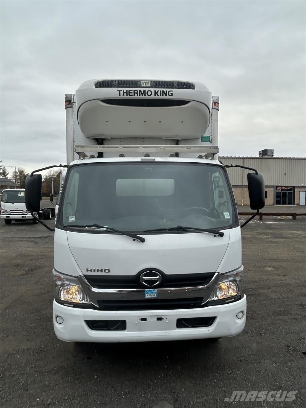Hino 195 Camion Fourgon