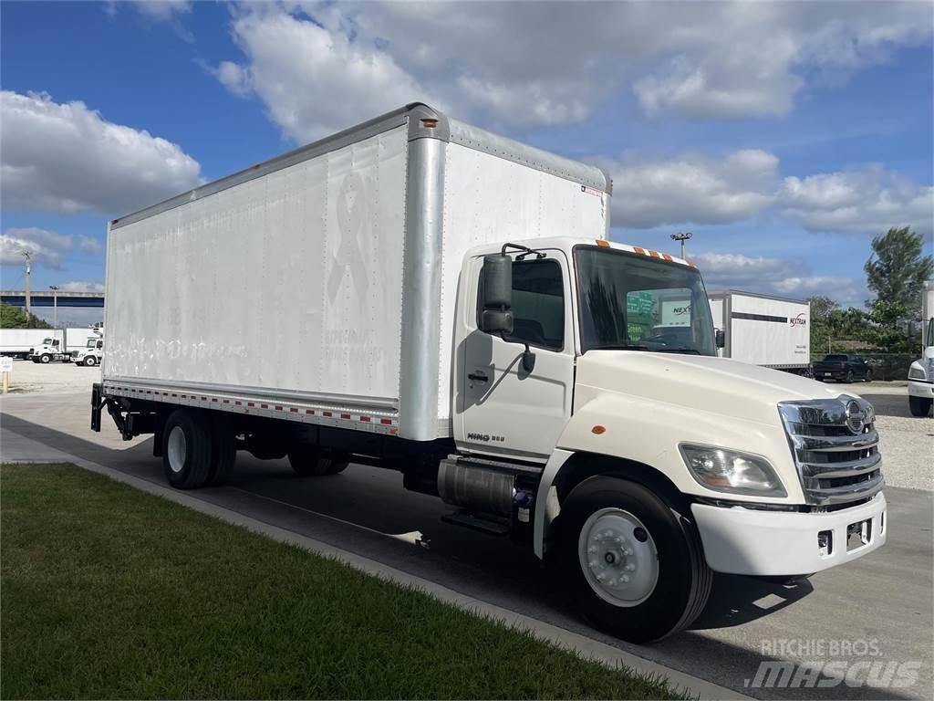 Hino 268 Camion Fourgon