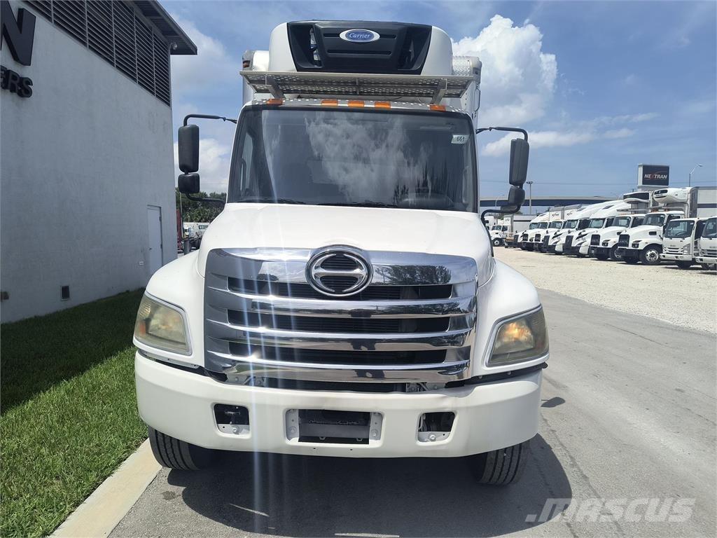 Hino 268 Camion Fourgon