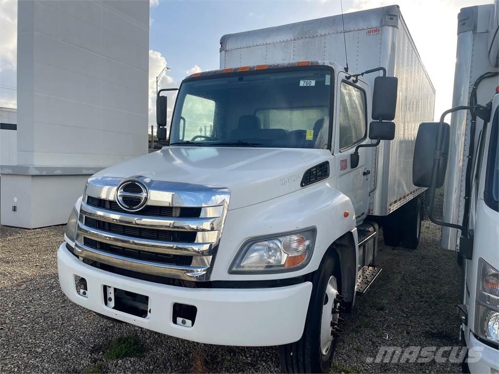 Hino 268A Camion Fourgon