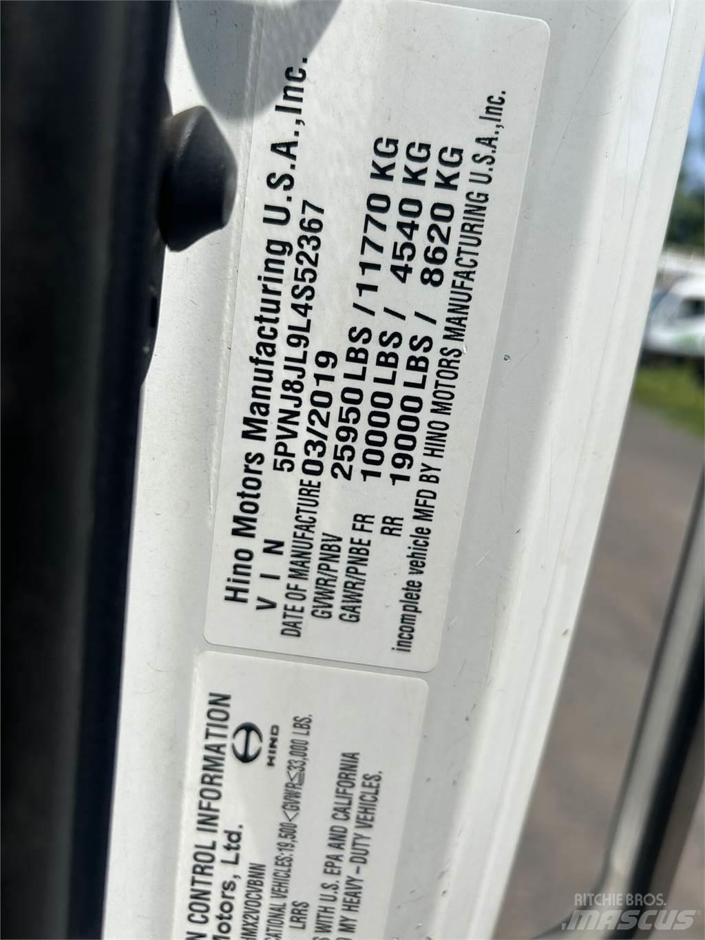 Hino 268A Châssis cabine