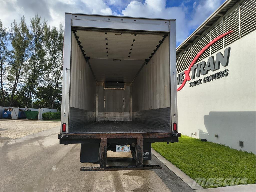 Hino 268A Camion Fourgon