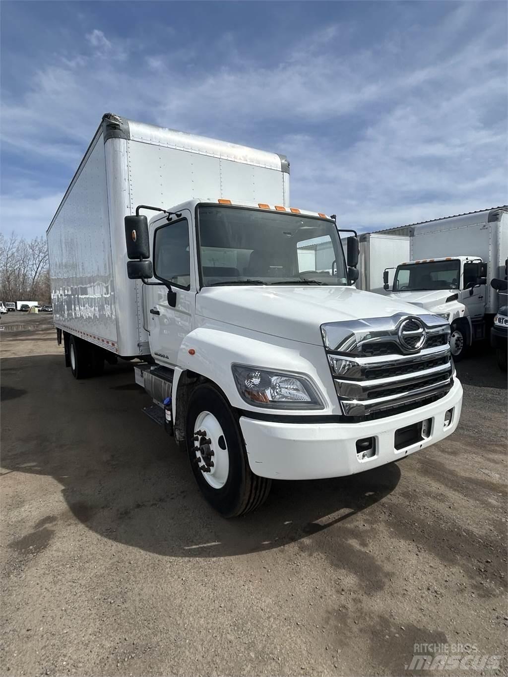 Hino L6 Camion Fourgon