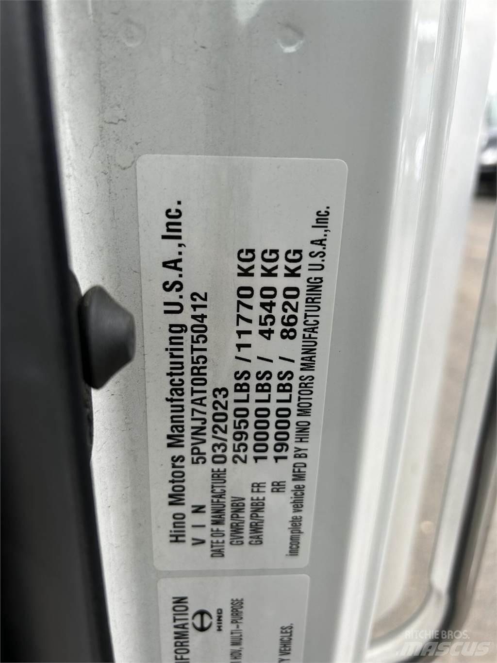 Hino L6 Camion Fourgon