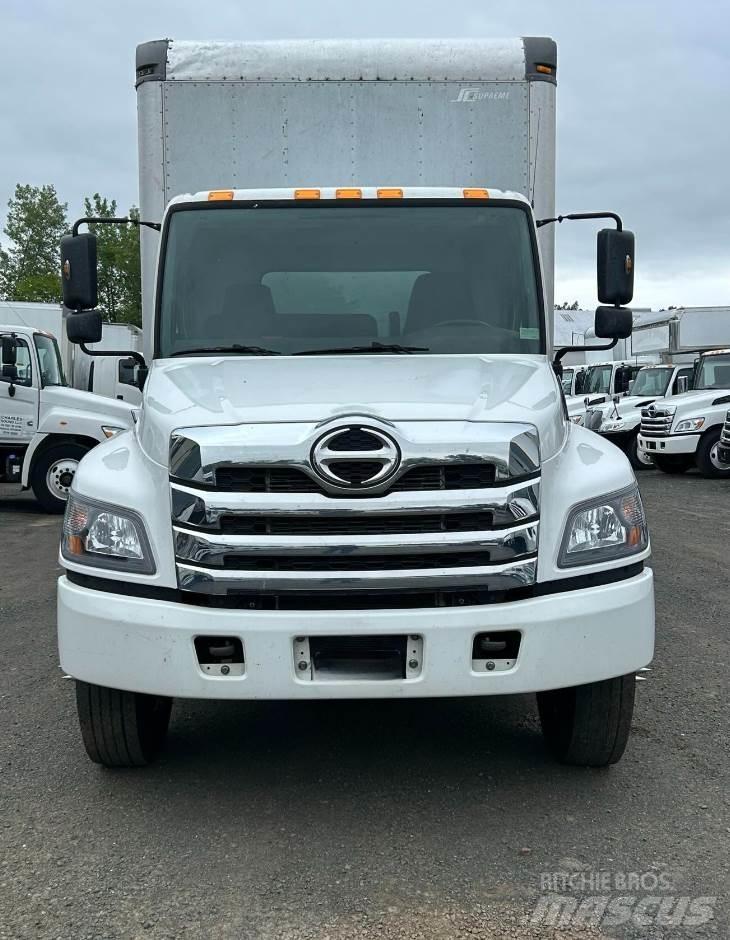 Hino L6 Camion Fourgon