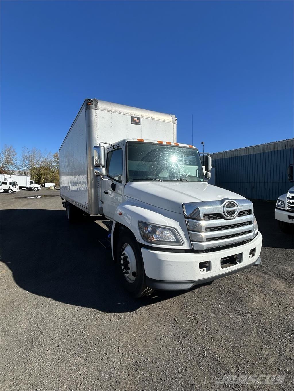 Hino L6 Camion Fourgon