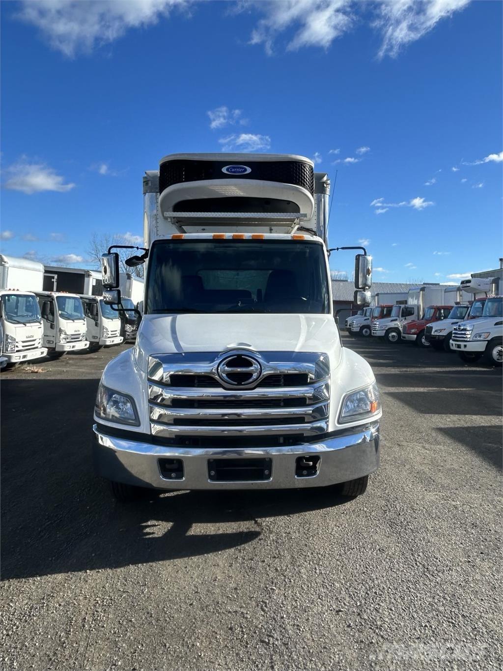 Hino L6 Camion Fourgon