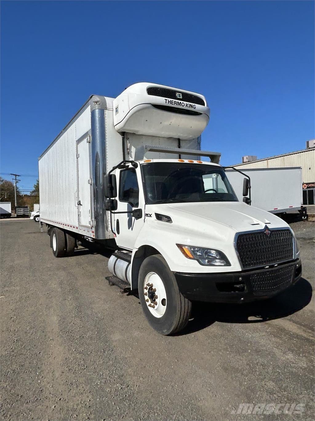 International MV607 Camion Fourgon