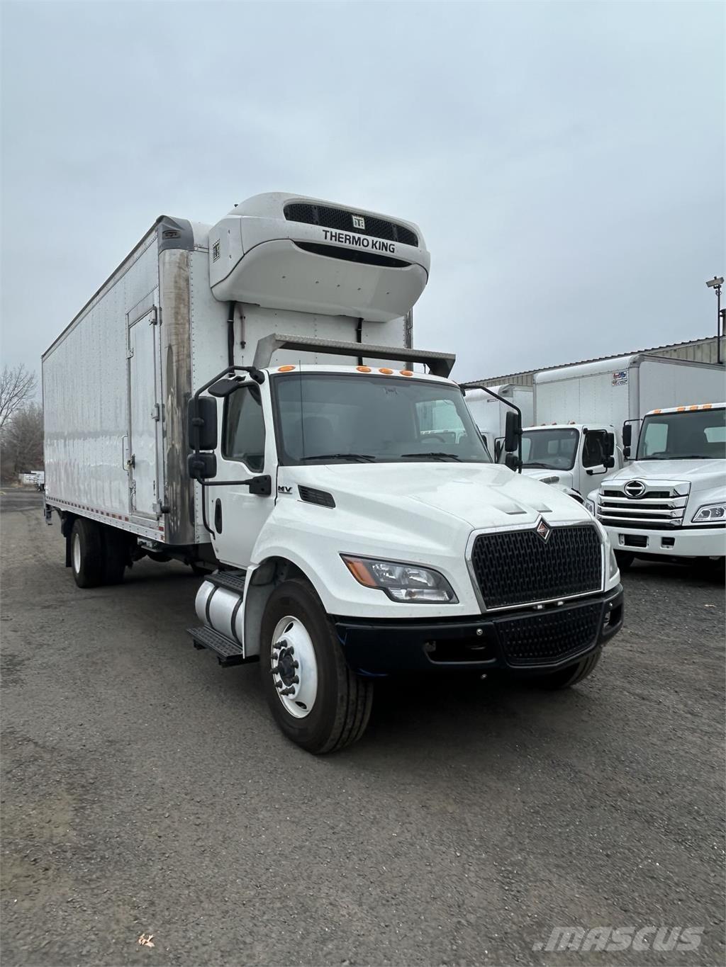 International MV607 Camion Fourgon