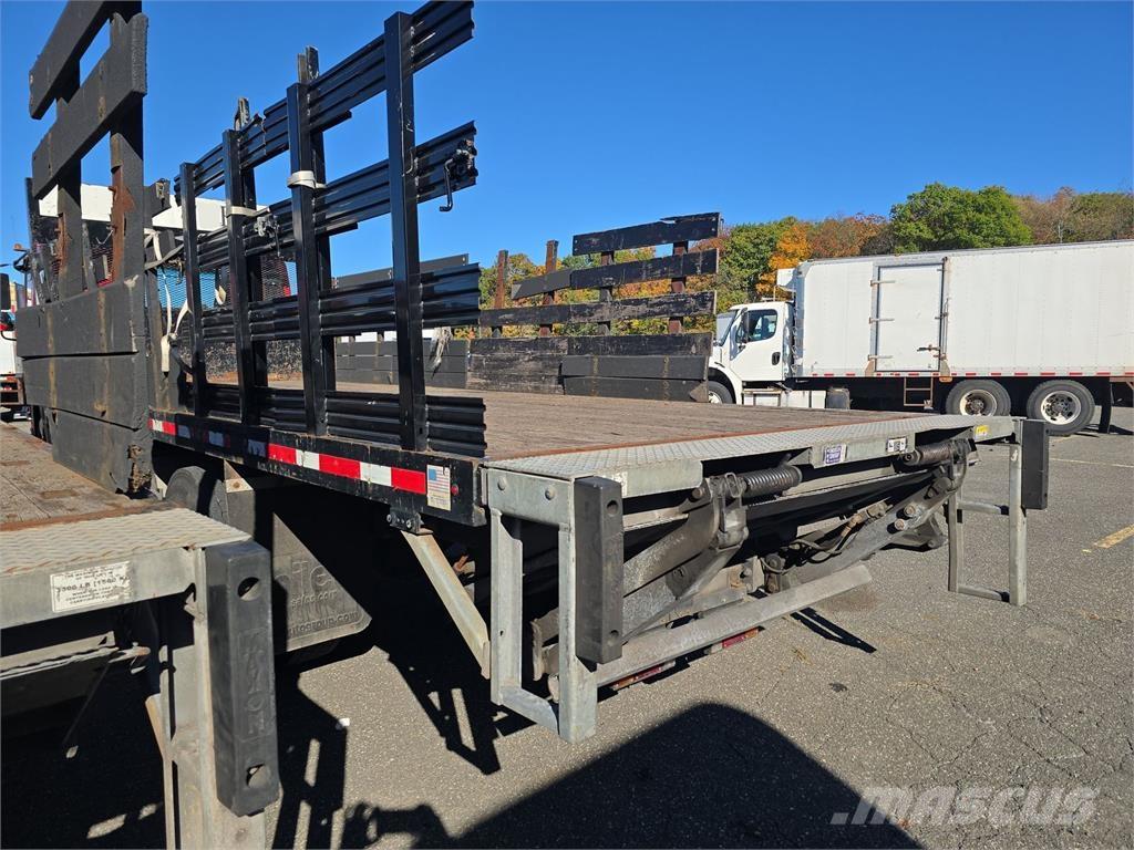 Isuzu FTR Autre camion