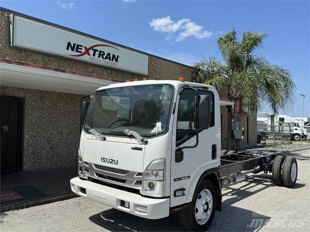 Isuzu NPR-1F404 Camion Fourgon