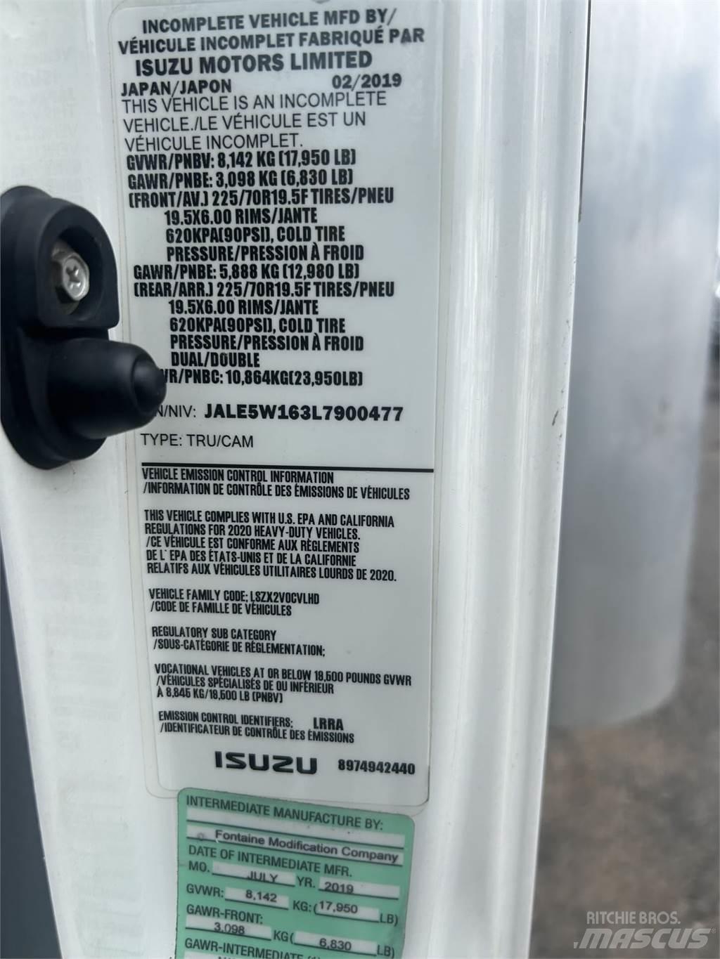 Isuzu NQR Camion Fourgon