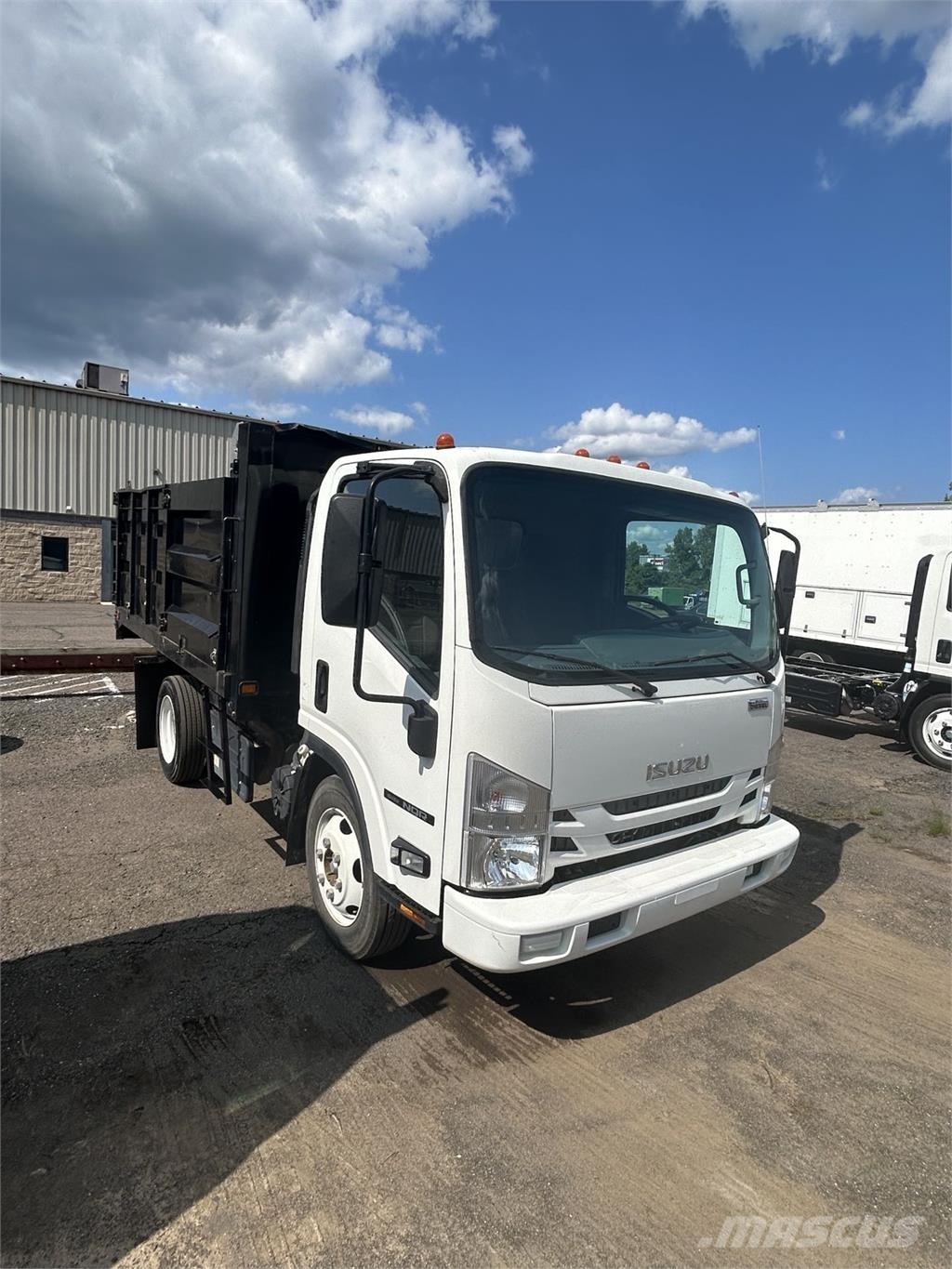 Isuzu NQR Camion benne