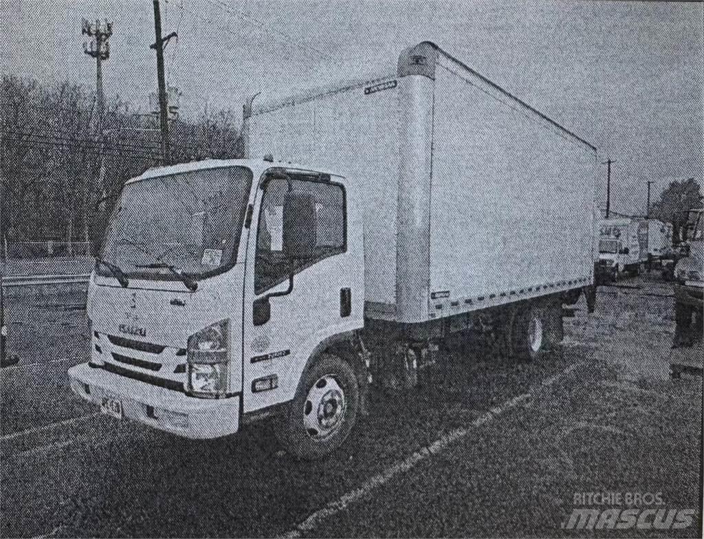 Isuzu NRR Camion Fourgon