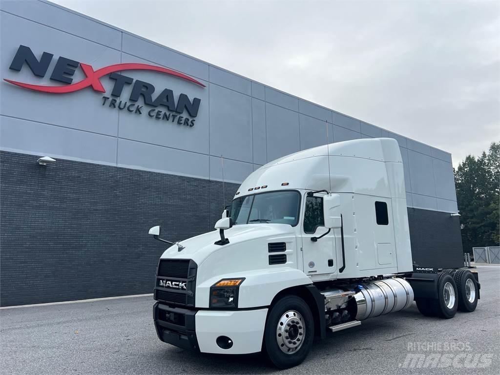 Mack AN64T Tracteur routier