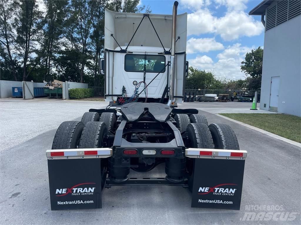 Mack AN64T Tracteur routier