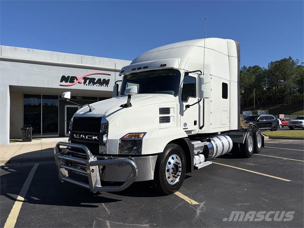 Mack AN64T Tracteur routier
