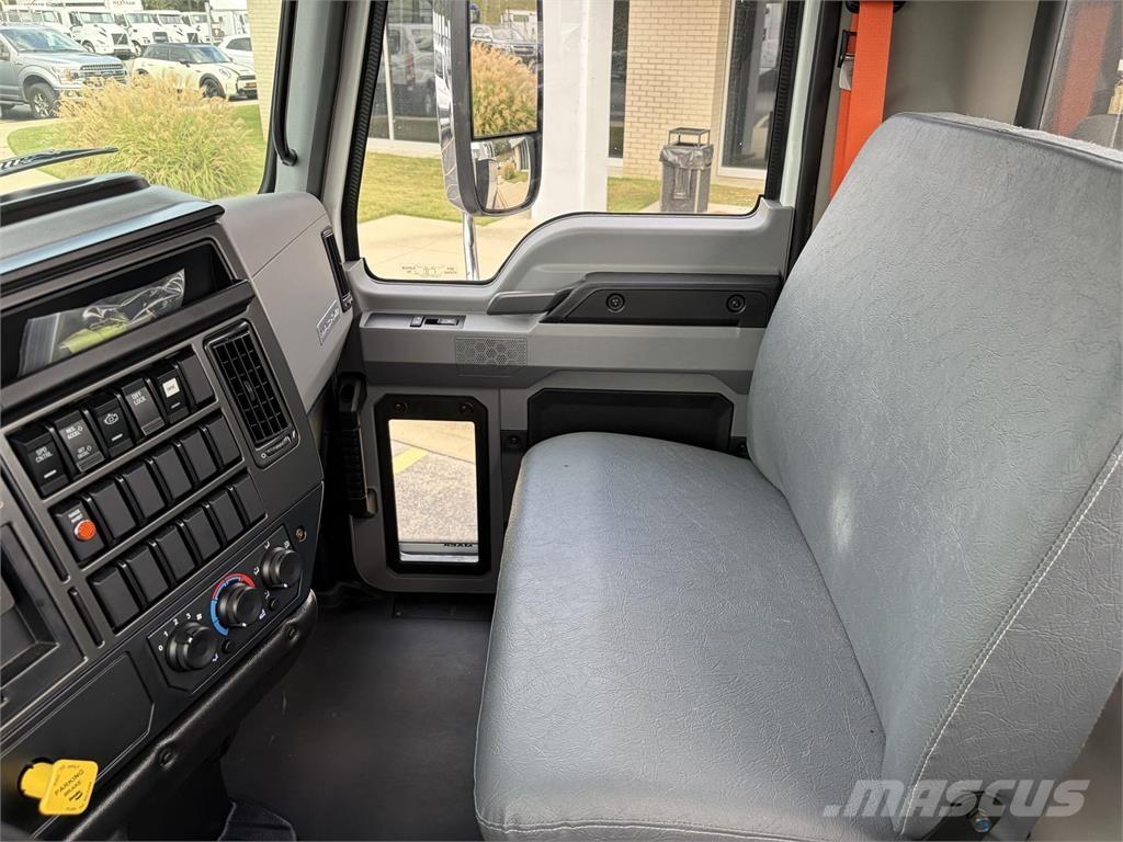 Mack MD6 42R Autre camion