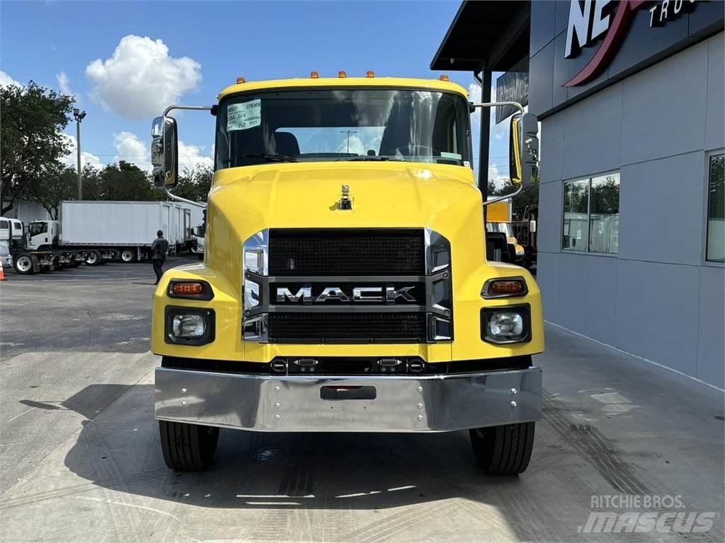 Mack MD7 42R Foresterie - Autres