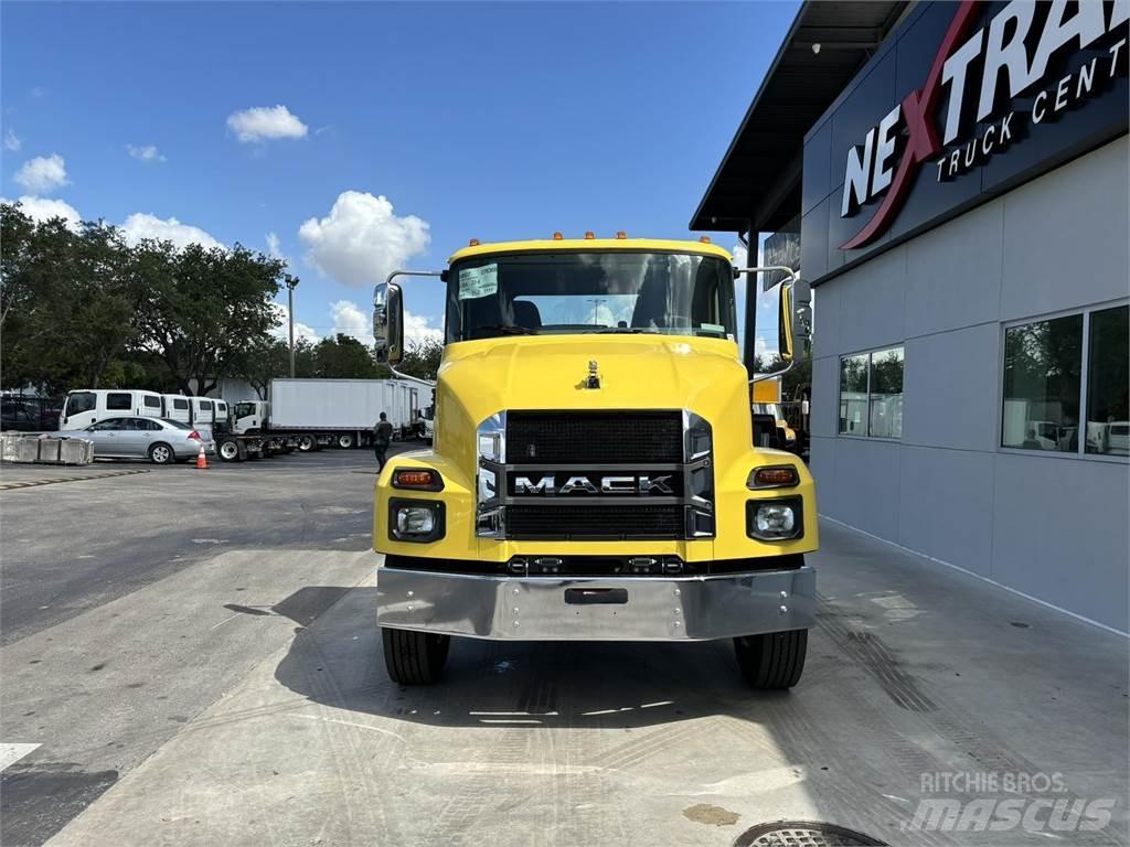 Mack MD7 42R Foresterie - Autres