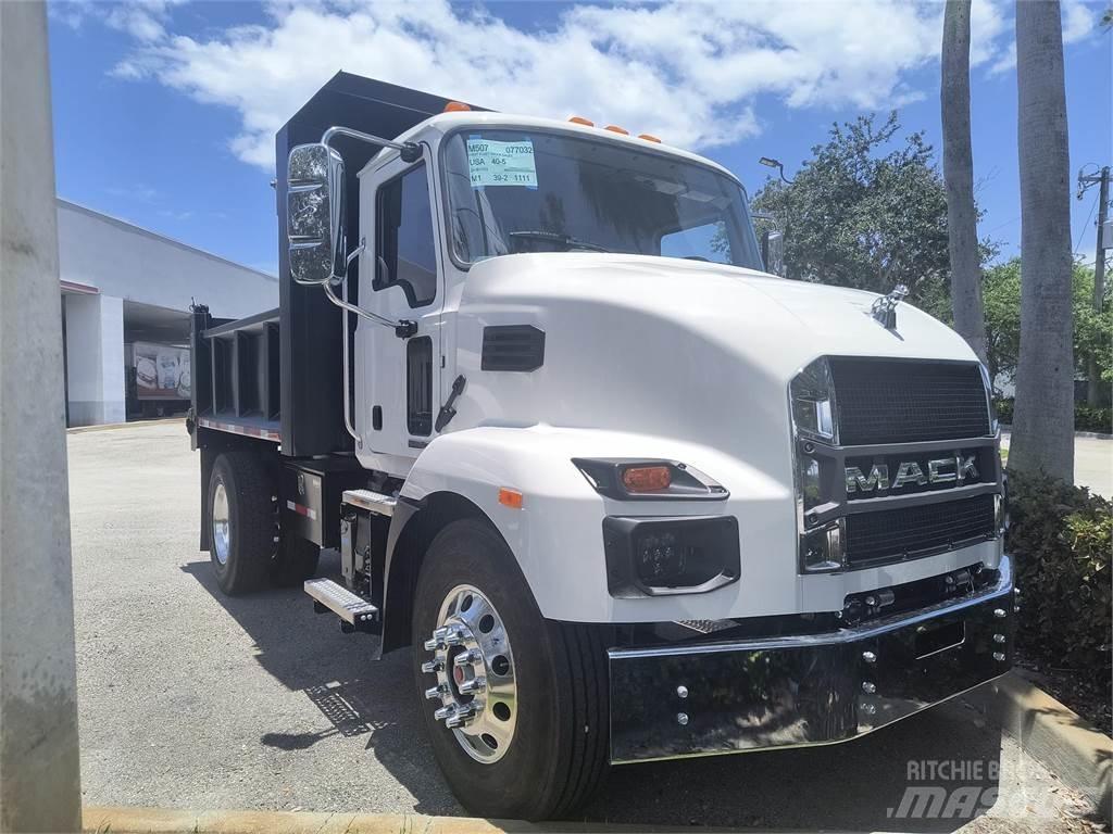Mack MD7 42R Camion benne