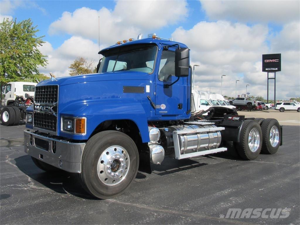Mack PI64T Tracteur routier