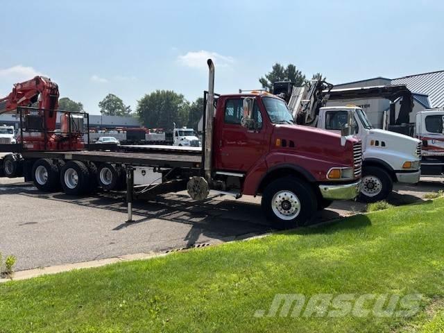 Sterling TRUCK LT9522 Tracteur routier