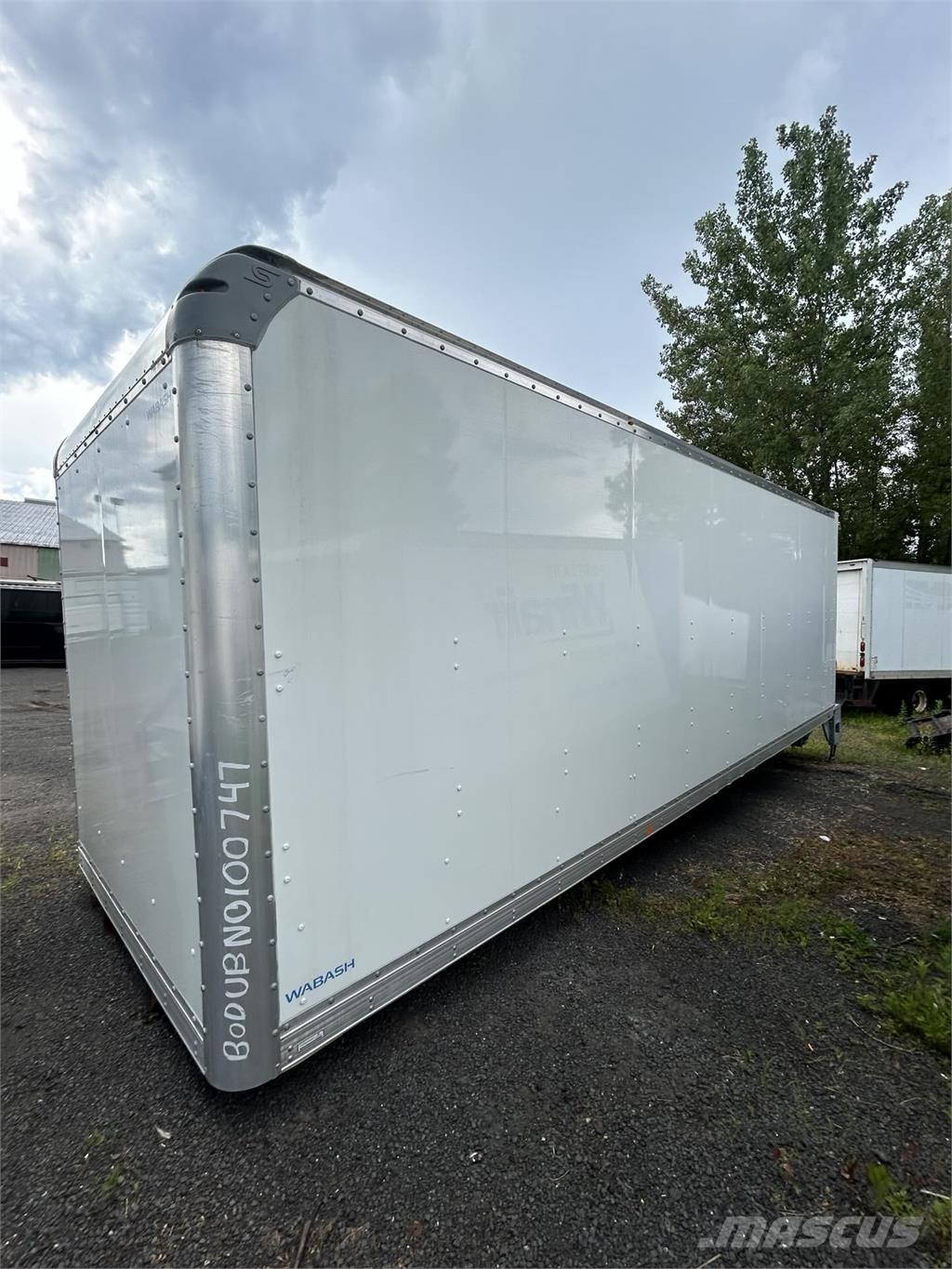 Supreme 26' BOX Autre camion