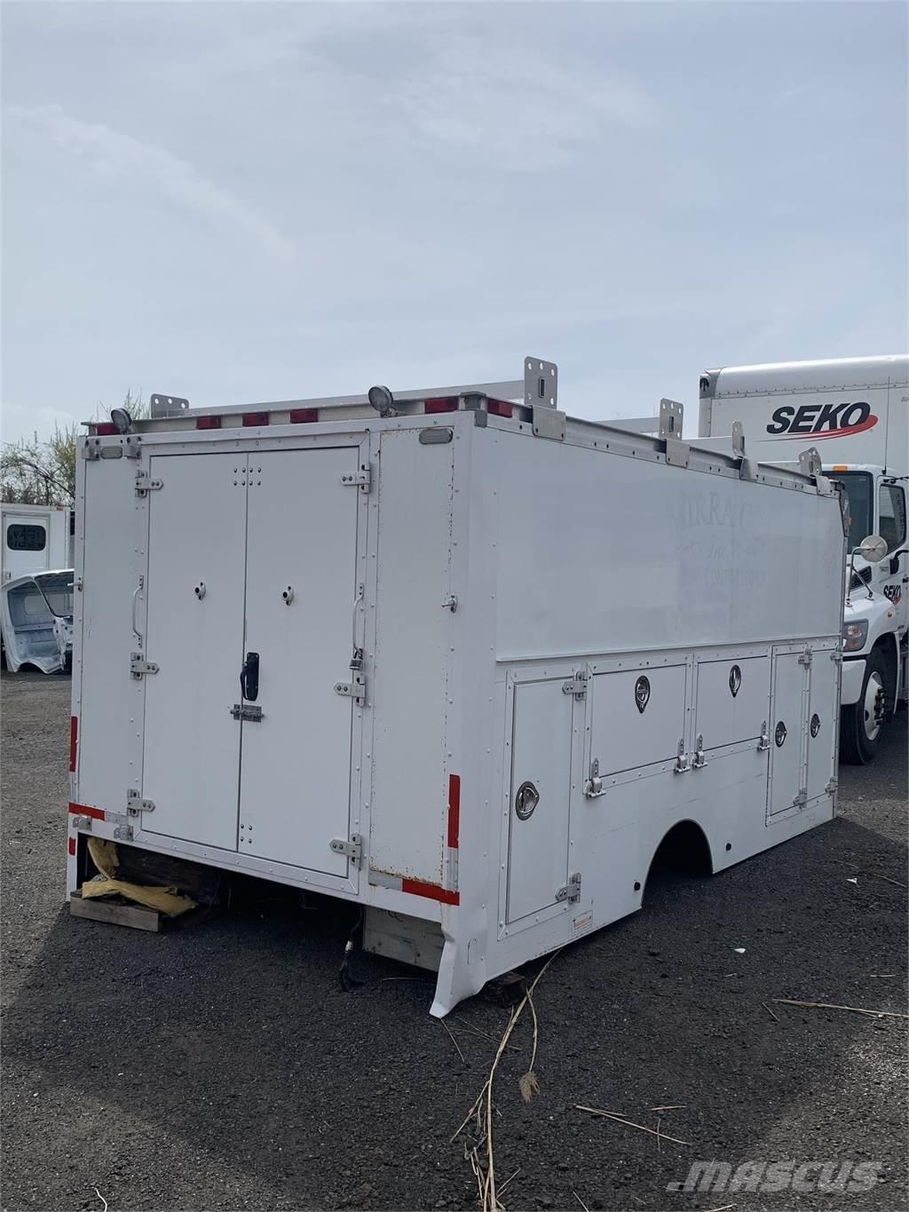  utilimaster 15 Foot Autre camion