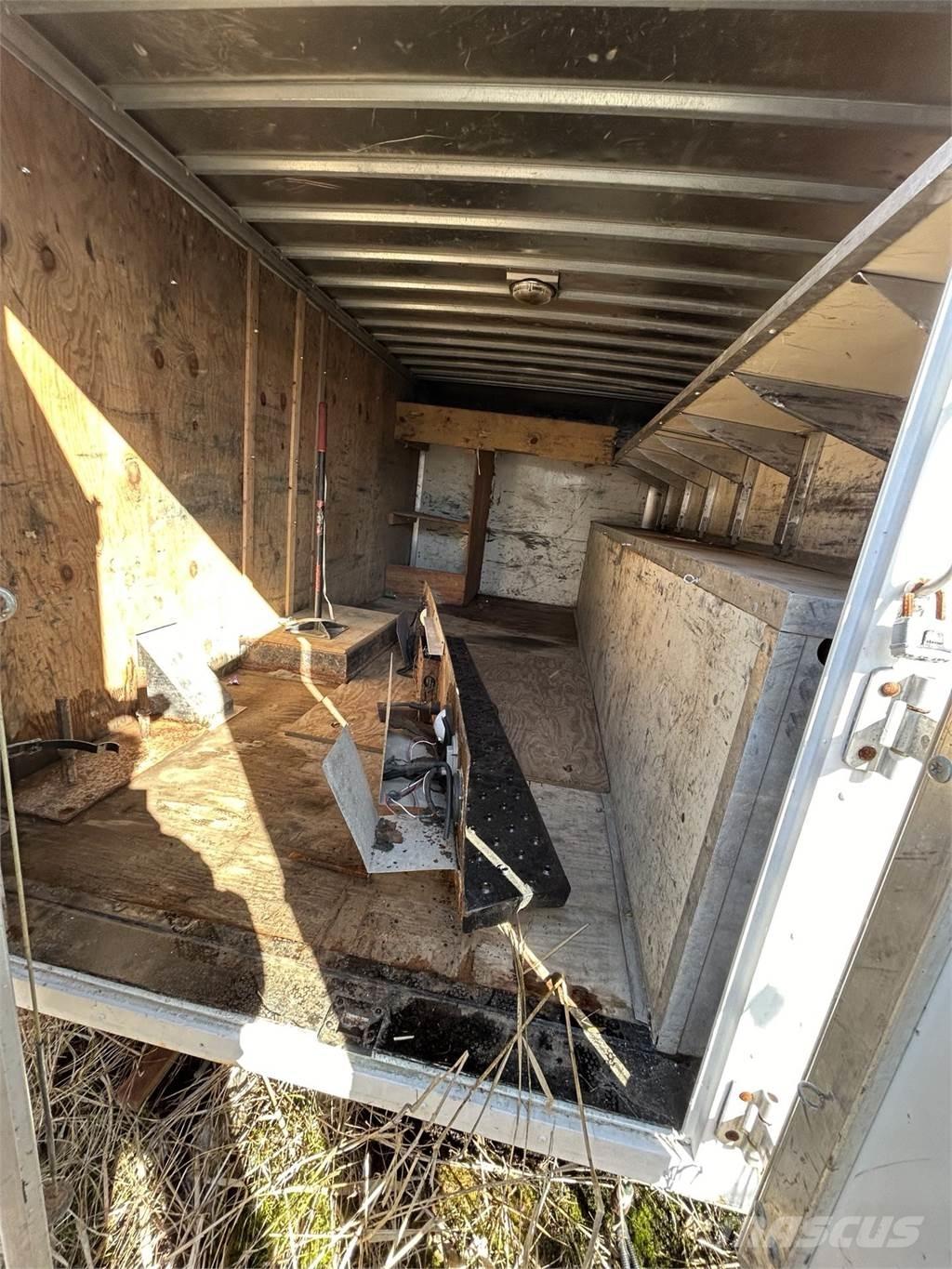  utilimaster 15 Foot Autre camion