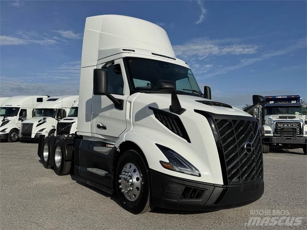 Volvo VNL64T300 Tracteur routier