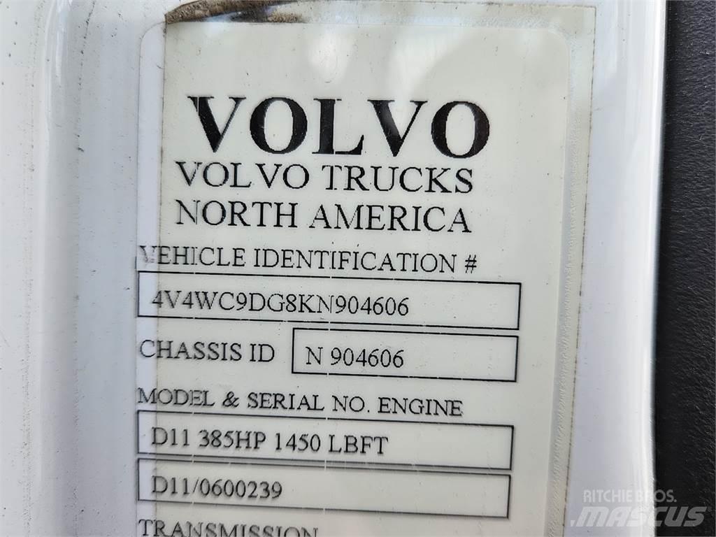 Volvo VNL64T300 Tracteur routier