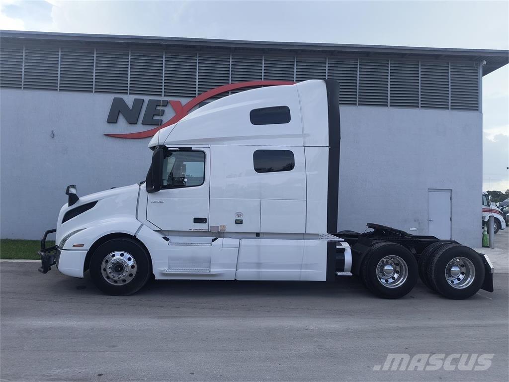 Volvo VNL64T760 Tracteur routier