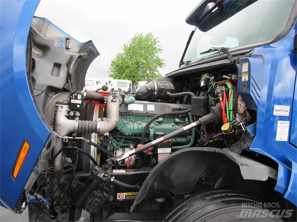 Volvo VNL64T760 Tracteur routier