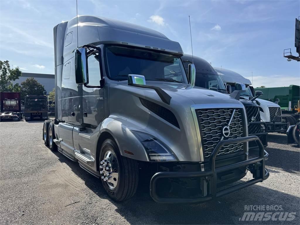 Volvo VNL64T760 Tracteur routier