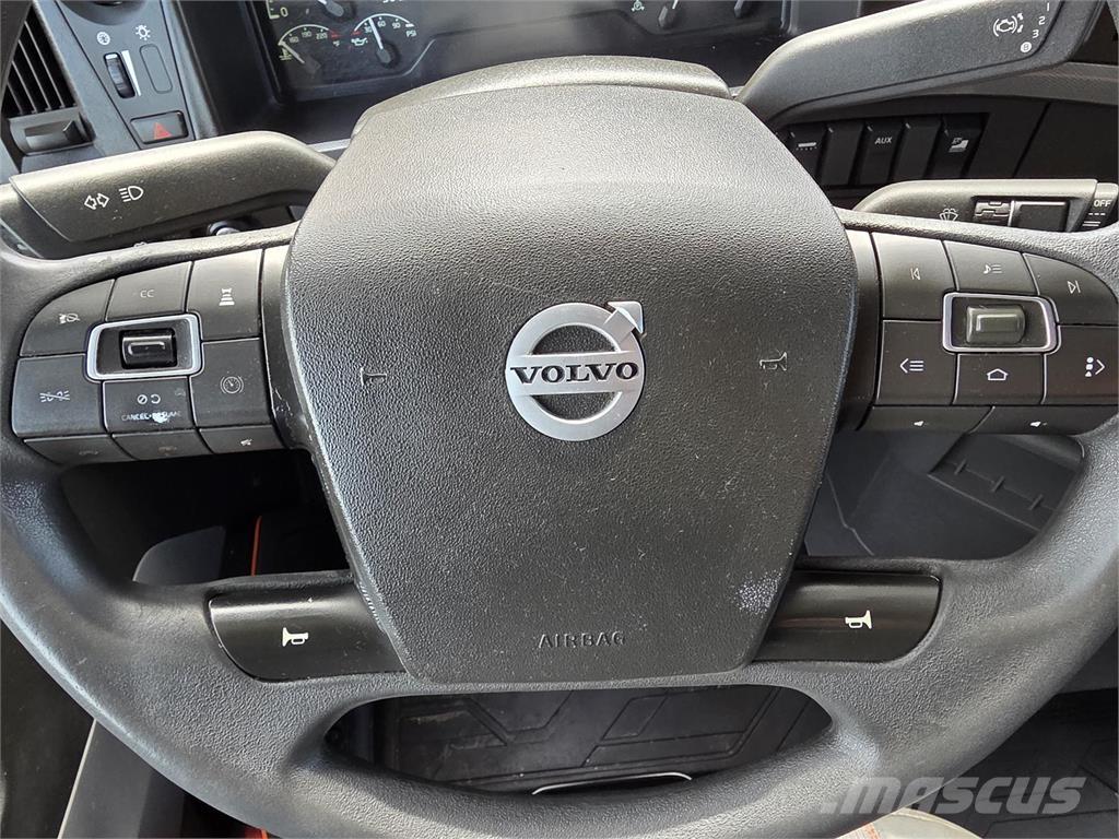 Volvo VNL64T760 Tracteur routier