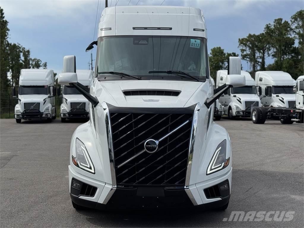 Volvo VNL64T840 Tracteur routier