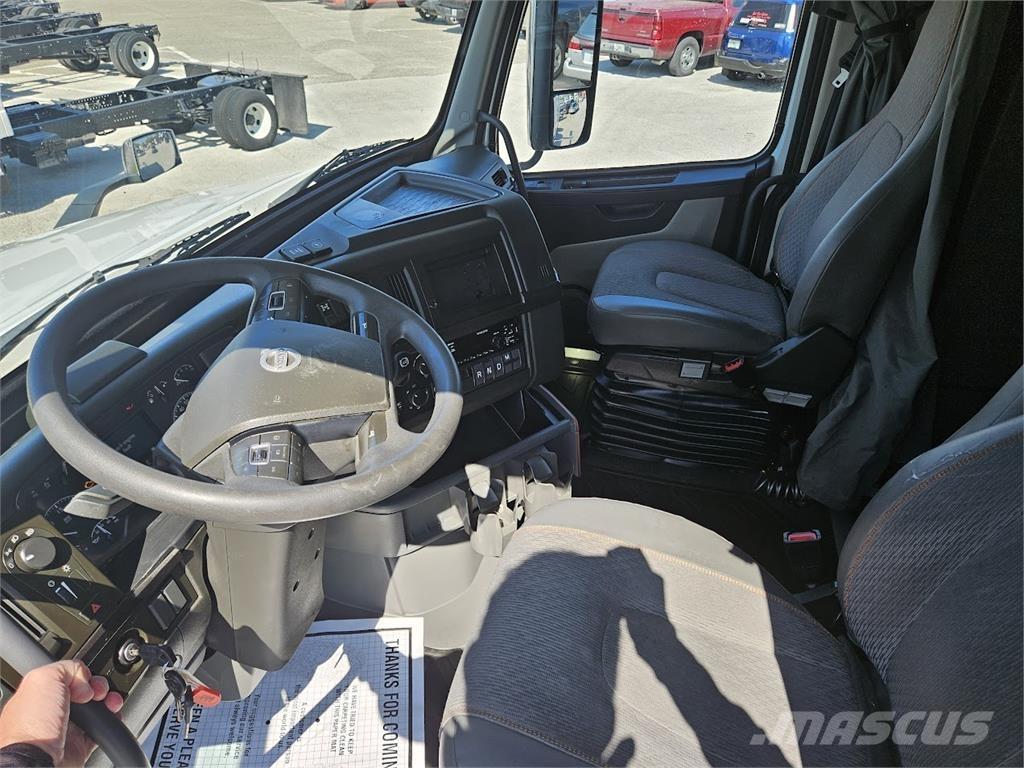 Volvo VNL64T860 Tracteur routier