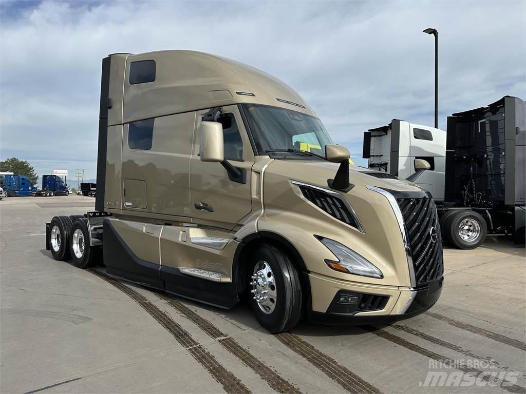 Volvo VNL64T860 Tracteur routier