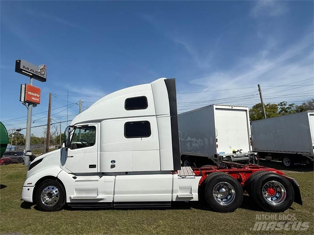 Volvo VNL64T860 Tracteur routier