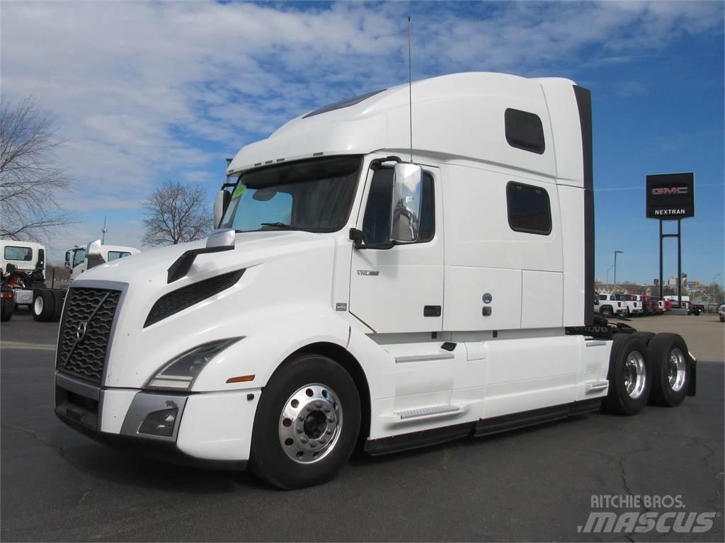 Volvo VNL64T860 Tracteur routier