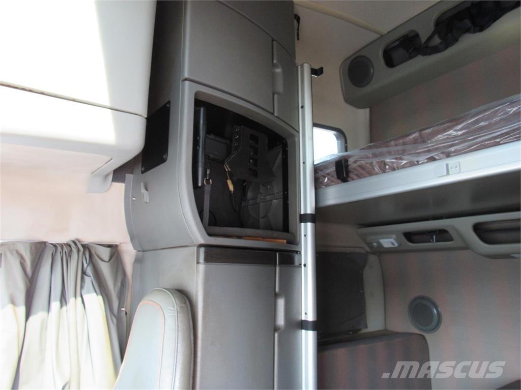Volvo VNL64T860 Tracteur routier