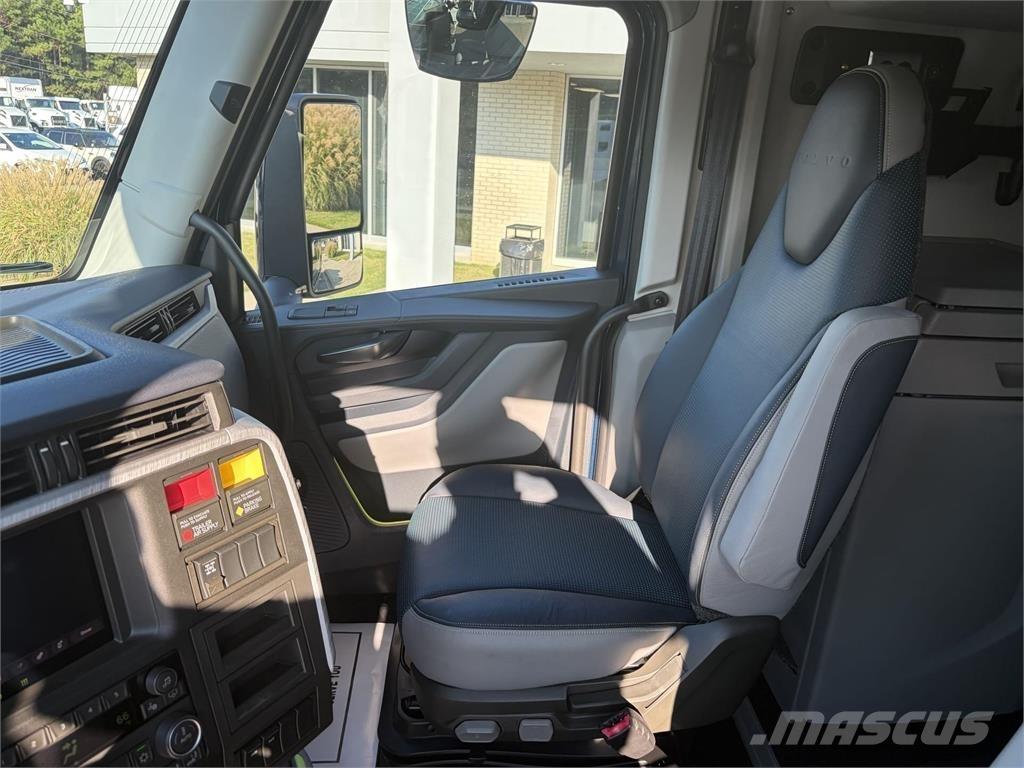 Volvo VNL64T860 Tracteur routier