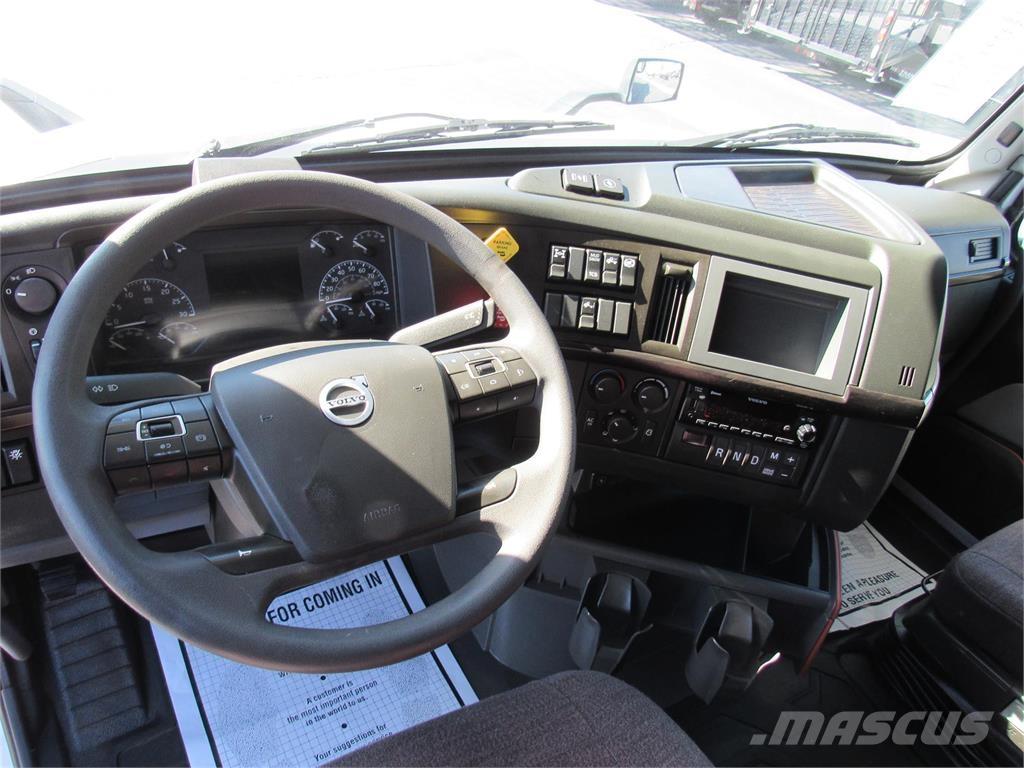 Volvo VNL64T860 Tracteur routier